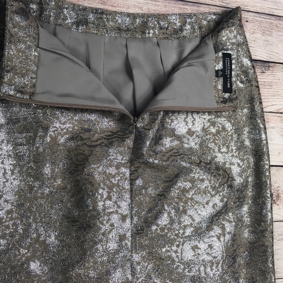 JONES New York Silver Metallic Pencil Skirt - Picture 9 of 12